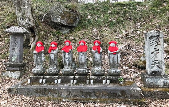 6 jizo tsuchiyu onsen